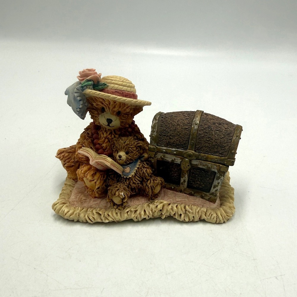 Bainbridge Bears Victoria and Benjamin Tiny Treasures Figurine AGC Teddy Bear